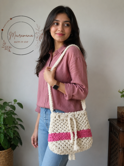 Macrame White and Pink Shoulder bag